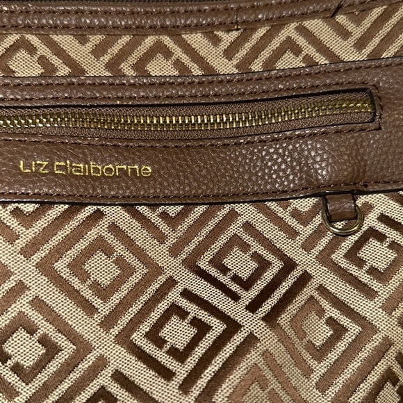 Liz Claiborne Monogram Bag - Picture 13 of 13